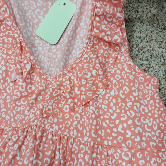 3620 Size Medium Haptics Ruffel Tank Top. - Picture 2 of 6